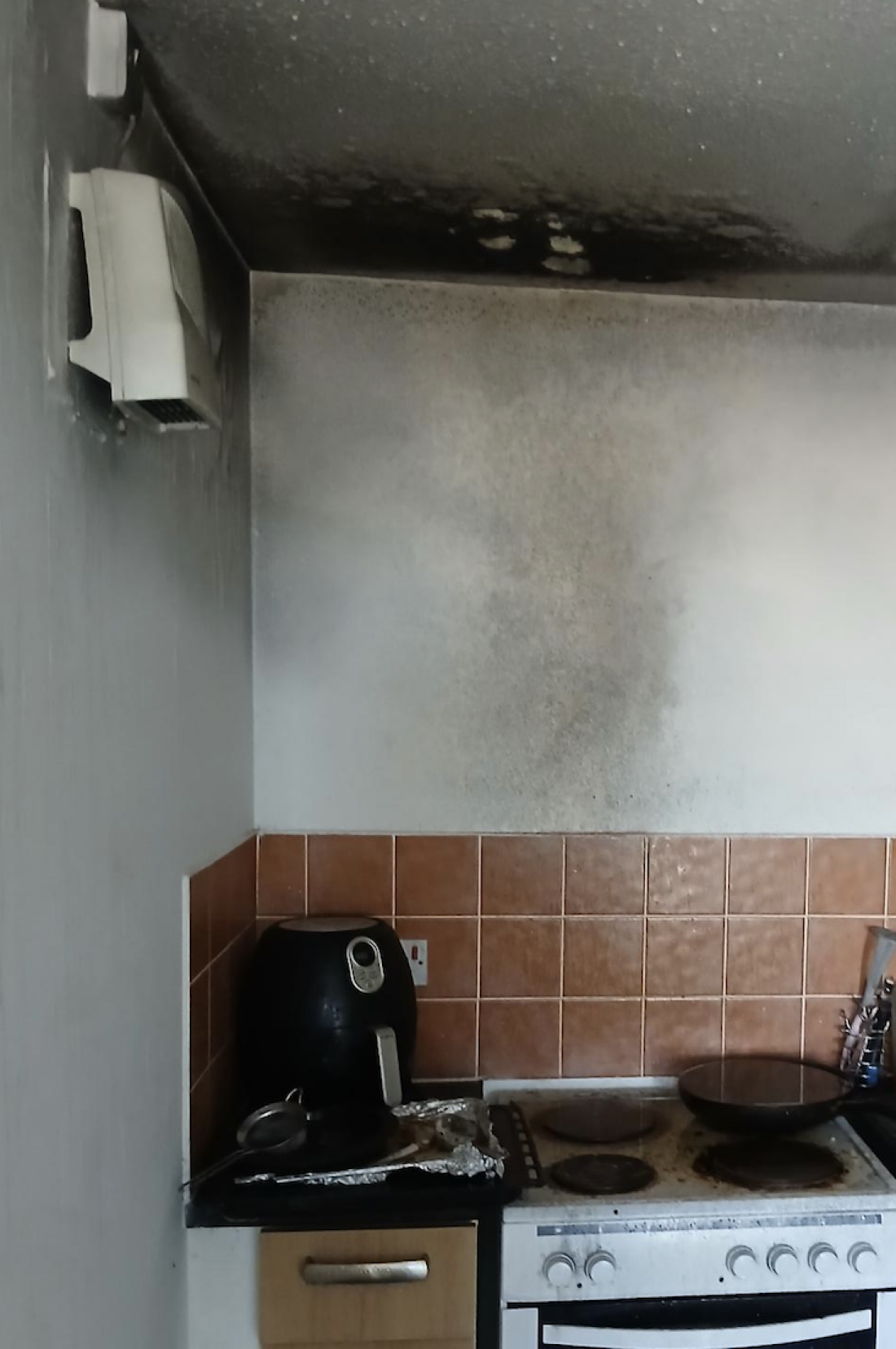 cleveland-retrofitted-tall-building-kitchen-saved-by-sprinkler-system-b6bbf77baa3e-featured