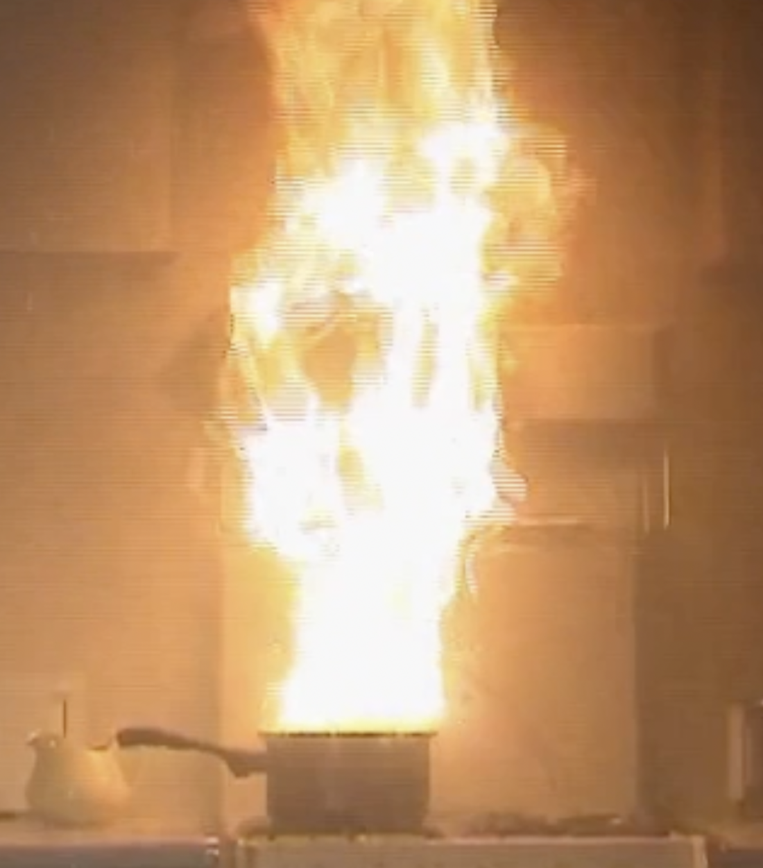 student-halls-of-residence-kitchen-sprinkler-activation-essex-323589e6afa7-featured